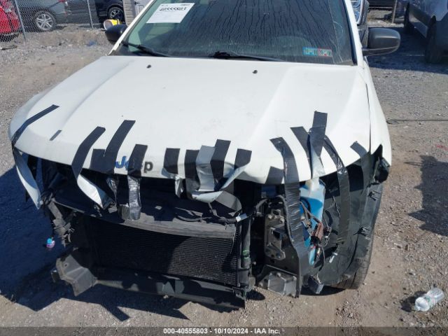 Photo 5 VIN: 3C4NJDAB1JT339106 - JEEP COMPASS 