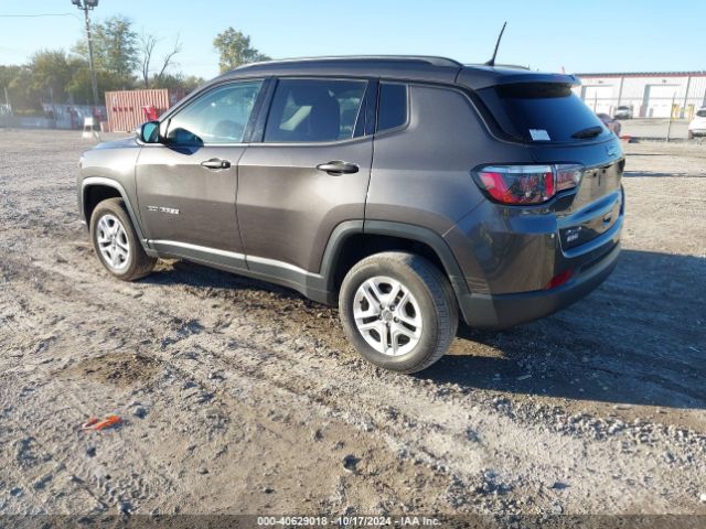 Photo 2 VIN: 3C4NJDAB3JT213426 - JEEP COMPASS 