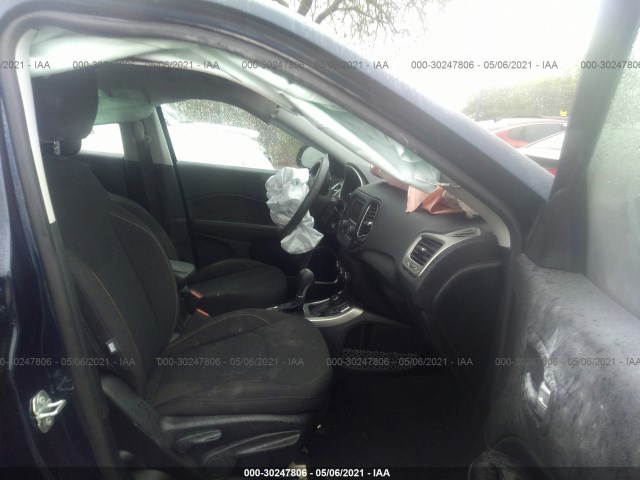 Photo 4 VIN: 3C4NJDAB3JT376223 - JEEP COMPASS 