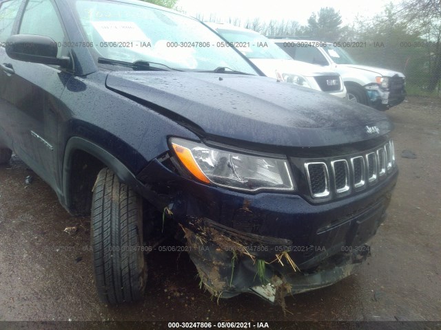 Photo 5 VIN: 3C4NJDAB3JT376223 - JEEP COMPASS 