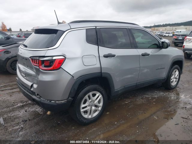 Photo 3 VIN: 3C4NJDAB3KT630868 - JEEP COMPASS 