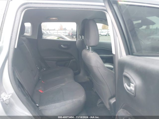 Photo 7 VIN: 3C4NJDAB3KT630868 - JEEP COMPASS 