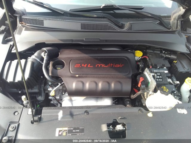 Photo 9 VIN: 3C4NJDAB4JT366428 - JEEP COMPASS 