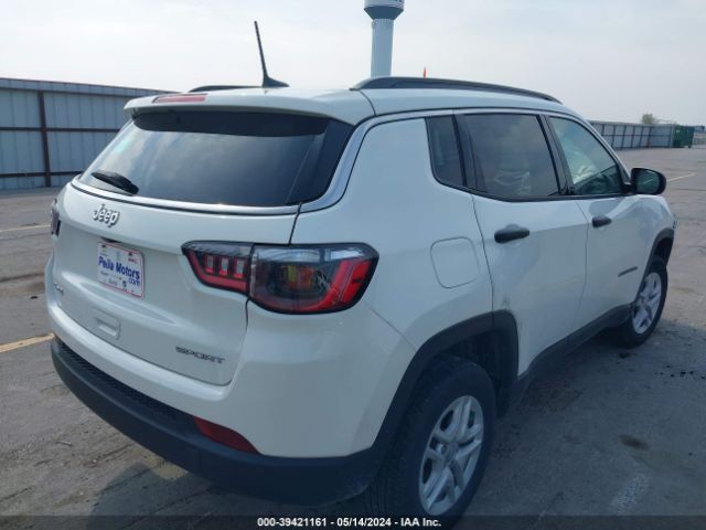 Photo 3 VIN: 3C4NJDAB5MT575701 - JEEP COMPASS 