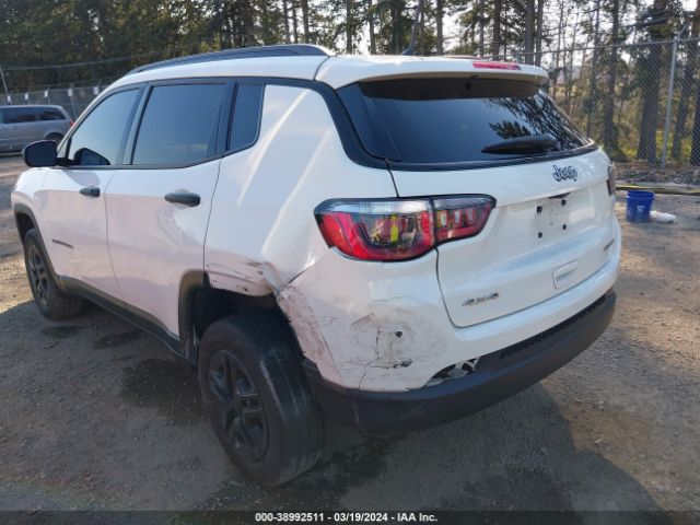 Photo 5 VIN: 3C4NJDAB7JT150878 - JEEP COMPASS 