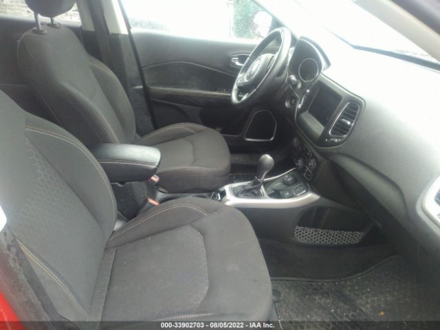 Photo 4 VIN: 3C4NJDAB8JT248883 - JEEP COMPASS SP 