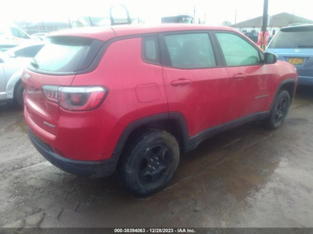 Photo 3 VIN: 3C4NJDABXJT464864 - JEEP COMPASS 