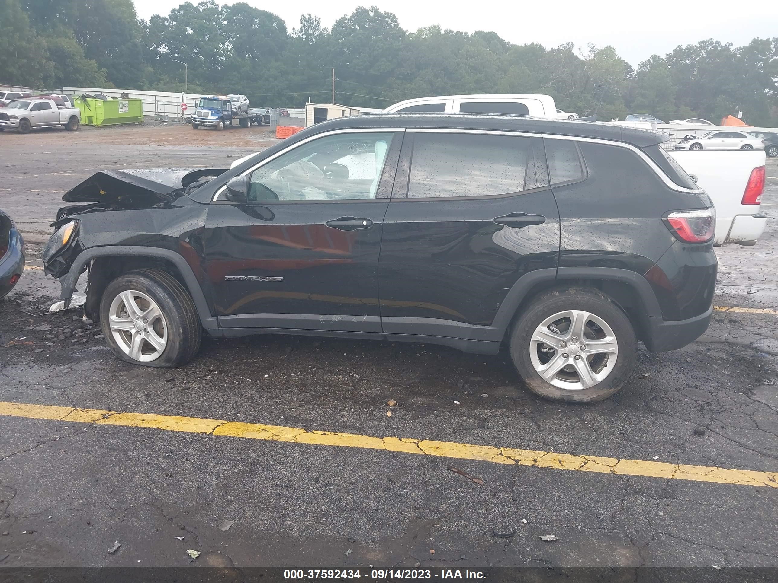 Photo 13 VIN: 3C4NJDAN4PT507226 - JEEP COMPASS 