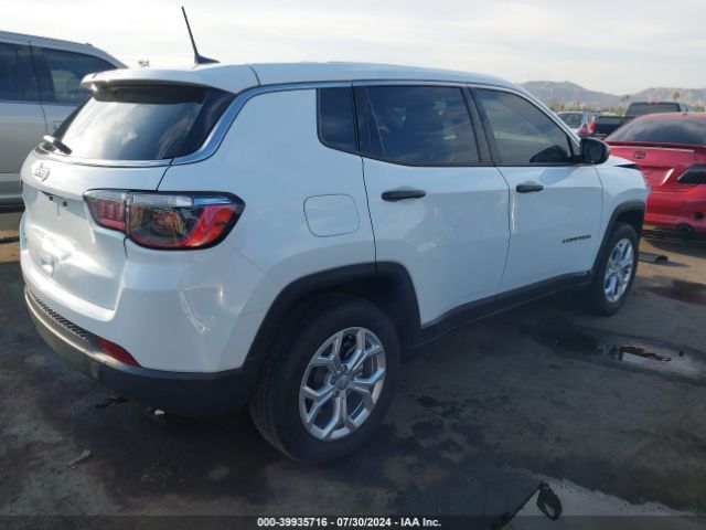 Photo 3 VIN: 3C4NJDAN6RT115819 - JEEP COMPASS 