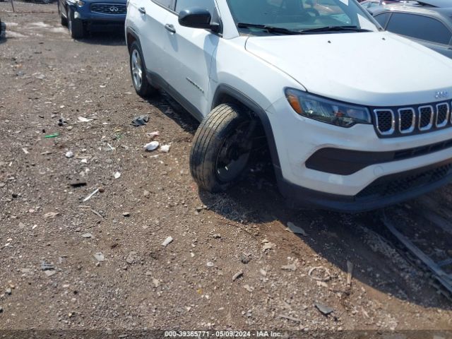 Photo 5 VIN: 3C4NJDAN8PT509755 - JEEP COMPASS 