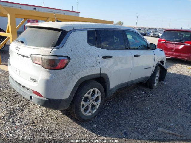 Photo 3 VIN: 3C4NJDAN8RT108872 - JEEP COMPASS 