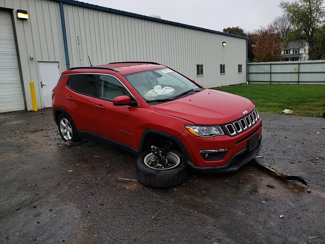 Photo 10 VIN: 3C4NJDBB0HT672308 - JEEP COMPASS 