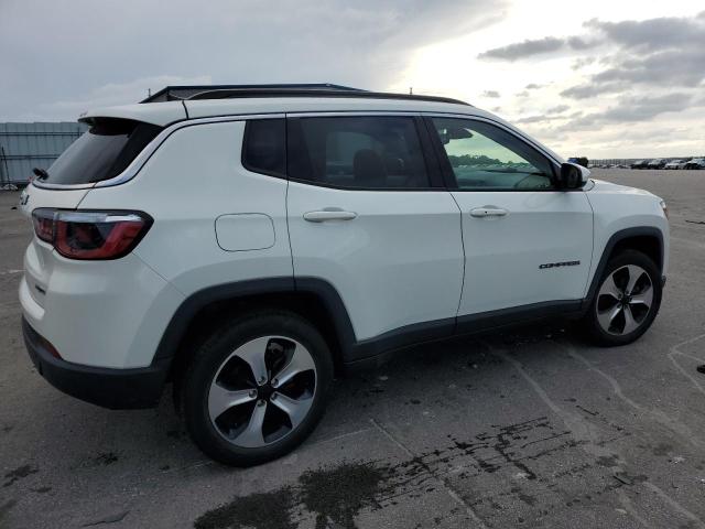 Photo 2 VIN: 3C4NJDBB0HT681901 - JEEP COMPASS 