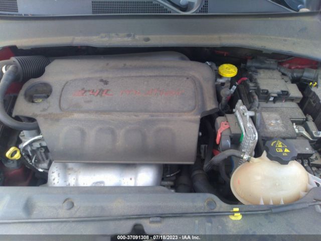 Photo 9 VIN: 3C4NJDBB0JT103951 - JEEP COMPASS 