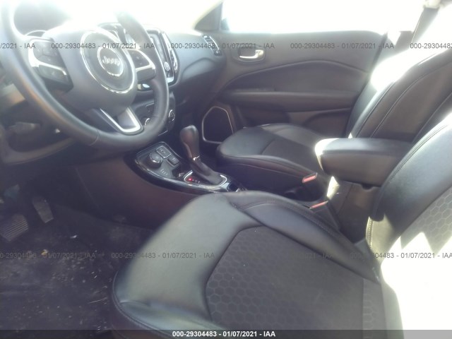 Photo 4 VIN: 3C4NJDBB0JT298708 - JEEP COMPASS 