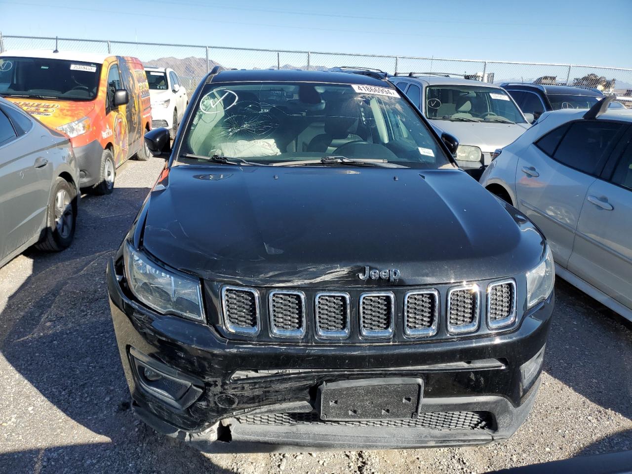 Photo 2 VIN: 3C4NJDBB0JT330833 - JEEP COMPASS 