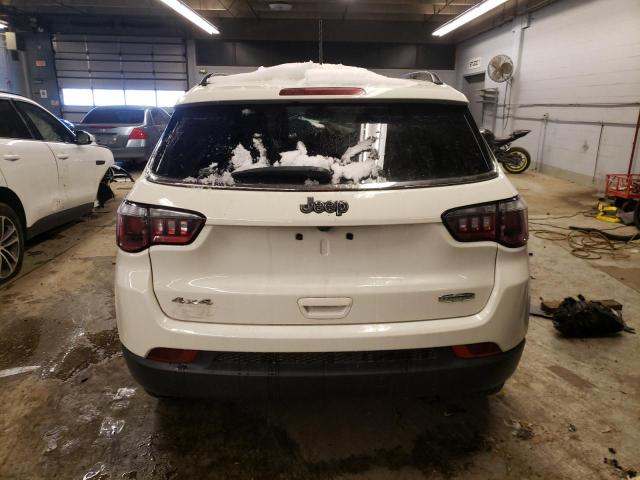 Photo 5 VIN: 3C4NJDBB0JT400508 - JEEP COMPASS LA 