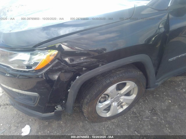 Photo 5 VIN: 3C4NJDBB0KT602203 - JEEP COMPASS 