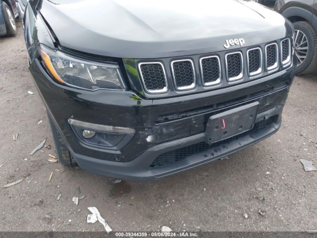 Photo 5 VIN: 3C4NJDBB0KT786672 - JEEP COMPASS 