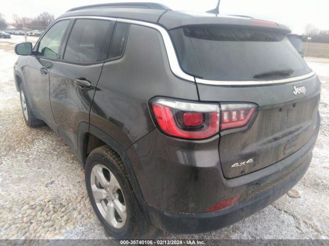 Photo 2 VIN: 3C4NJDBB0KT846627 - JEEP COMPASS 