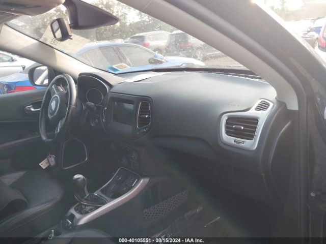 Photo 4 VIN: 3C4NJDBB0LT115505 - JEEP COMPASS 