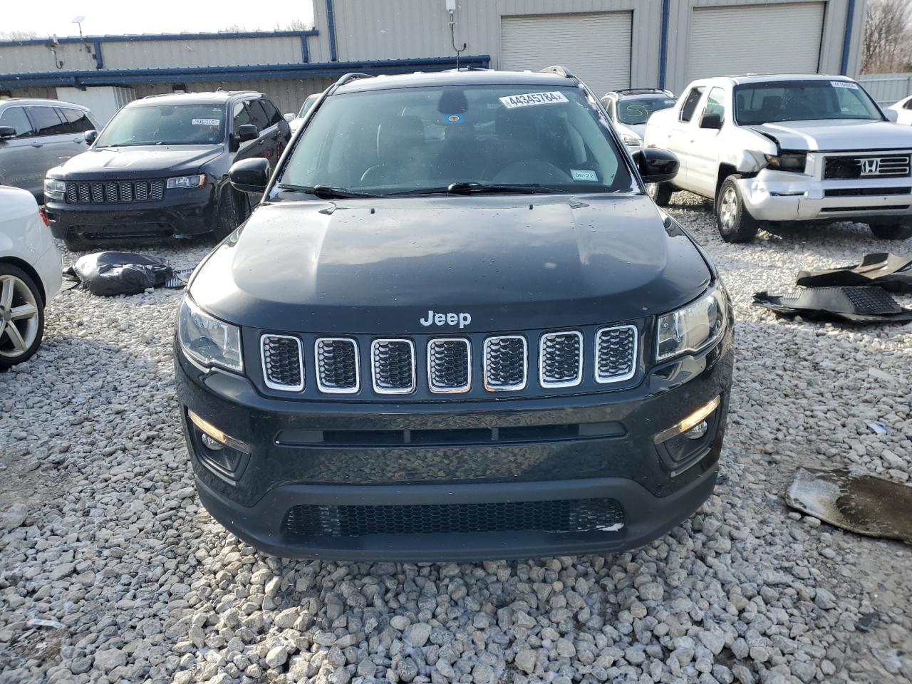 Photo 4 VIN: 3C4NJDBB0LT117500 - JEEP COMPASS 