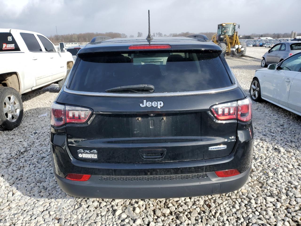 Photo 5 VIN: 3C4NJDBB0LT117500 - JEEP COMPASS 