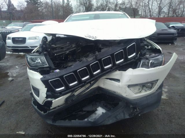 Photo 5 VIN: 3C4NJDBB1HT674777 - JEEP COMPASS 