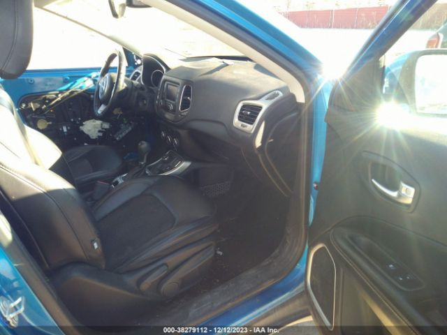 Photo 4 VIN: 3C4NJDBB1JT103232 - JEEP COMPASS 