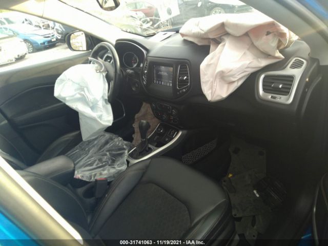 Photo 4 VIN: 3C4NJDBB1JT153306 - JEEP COMPASS 