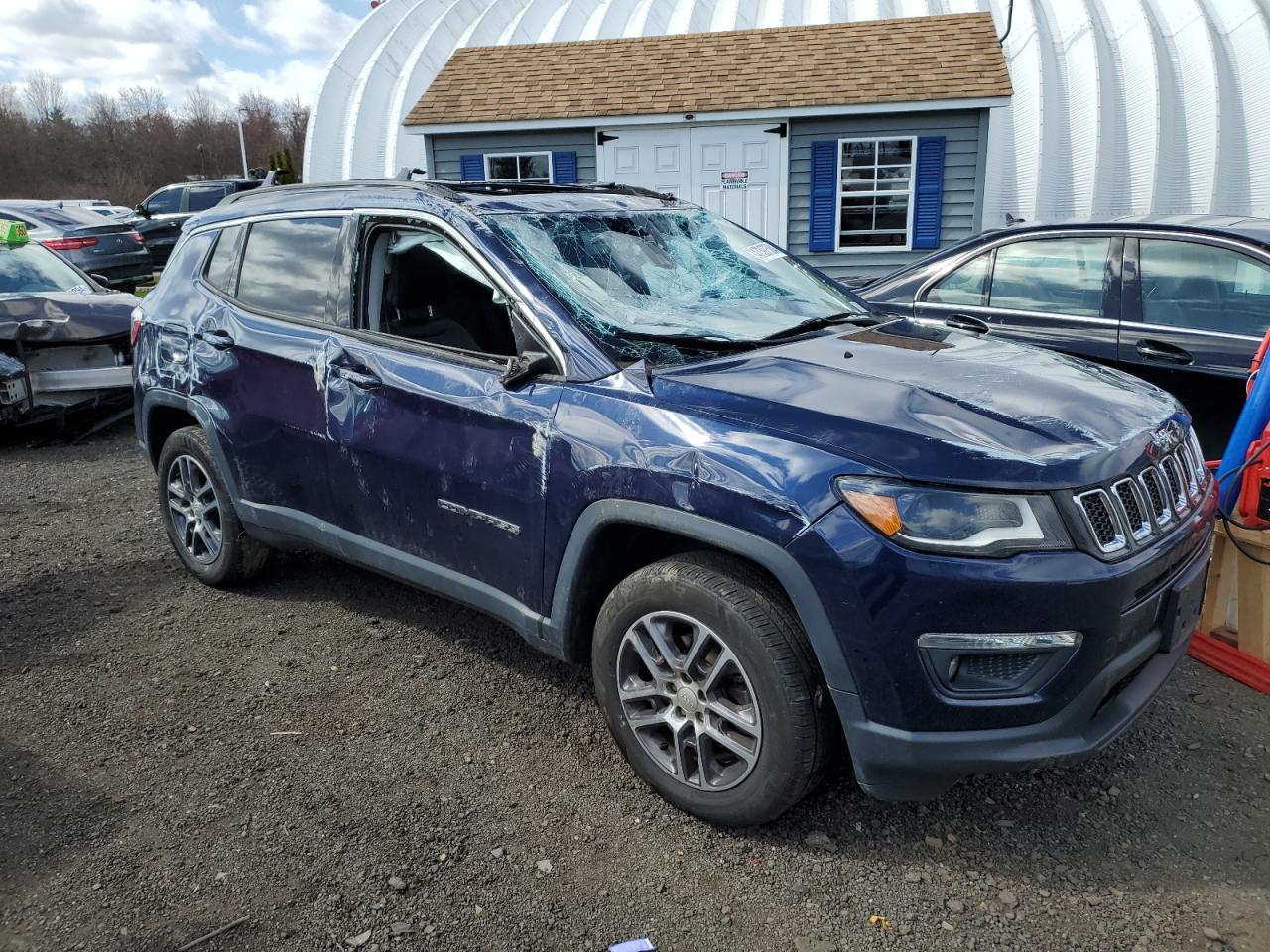 Photo 3 VIN: 3C4NJDBB1JT161423 - JEEP COMPASS 