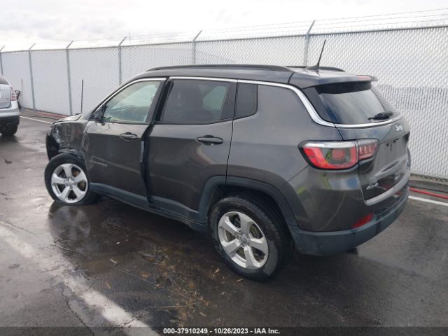 Photo 2 VIN: 3C4NJDBB1JT199945 - JEEP COMPASS 