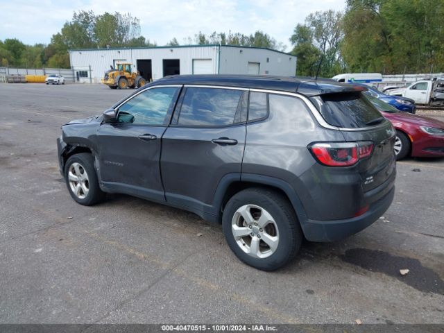 Photo 2 VIN: 3C4NJDBB1JT232748 - JEEP COMPASS 