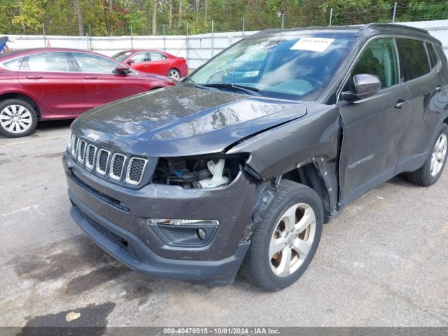 Photo 5 VIN: 3C4NJDBB1JT232748 - JEEP COMPASS 