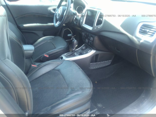 Photo 4 VIN: 3C4NJDBB1JT359726 - JEEP COMPASS 