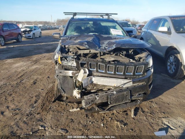 Photo 5 VIN: 3C4NJDBB1JT366093 - JEEP COMPASS 