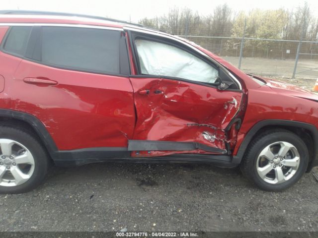 Photo 5 VIN: 3C4NJDBB1JT366238 - JEEP COMPASS 