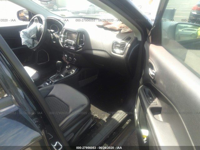 Photo 4 VIN: 3C4NJDBB1JT400971 - JEEP COMPASS 