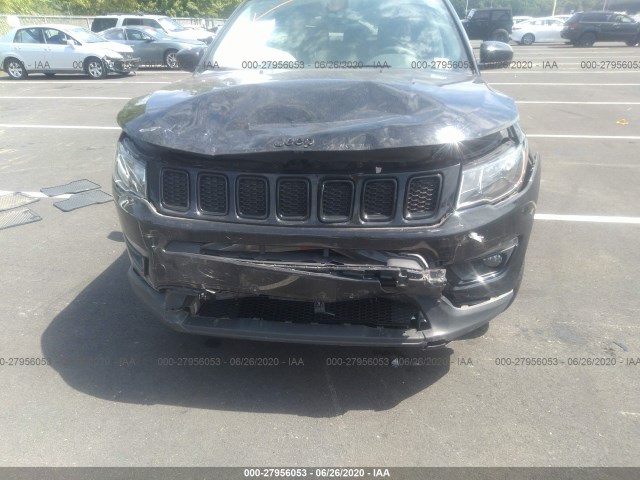 Photo 5 VIN: 3C4NJDBB1JT400971 - JEEP COMPASS 