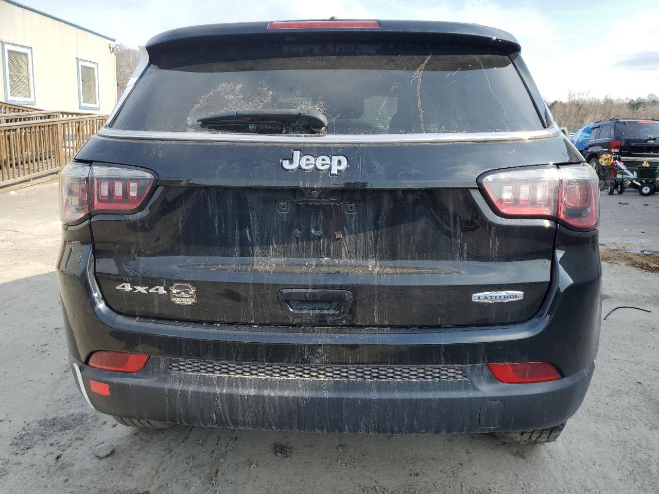 Photo 5 VIN: 3C4NJDBB1JT434165 - JEEP COMPASS 