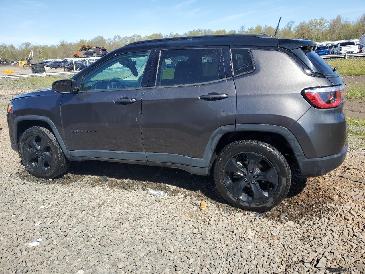 Photo 1 VIN: 3C4NJDBB1KT755270 - JEEP COMPASS 