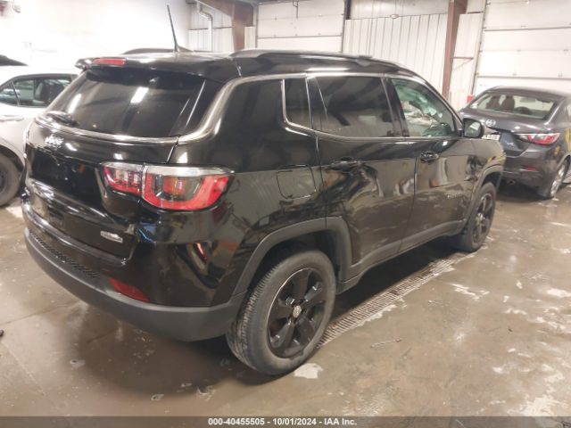 Photo 3 VIN: 3C4NJDBB1KT767600 - JEEP COMPASS 