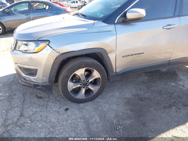 Photo 5 VIN: 3C4NJDBB1LT116582 - JEEP COMPASS 