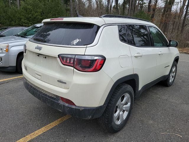 Photo 3 VIN: 3C4NJDBB1LT116890 - JEEP COMPASS 