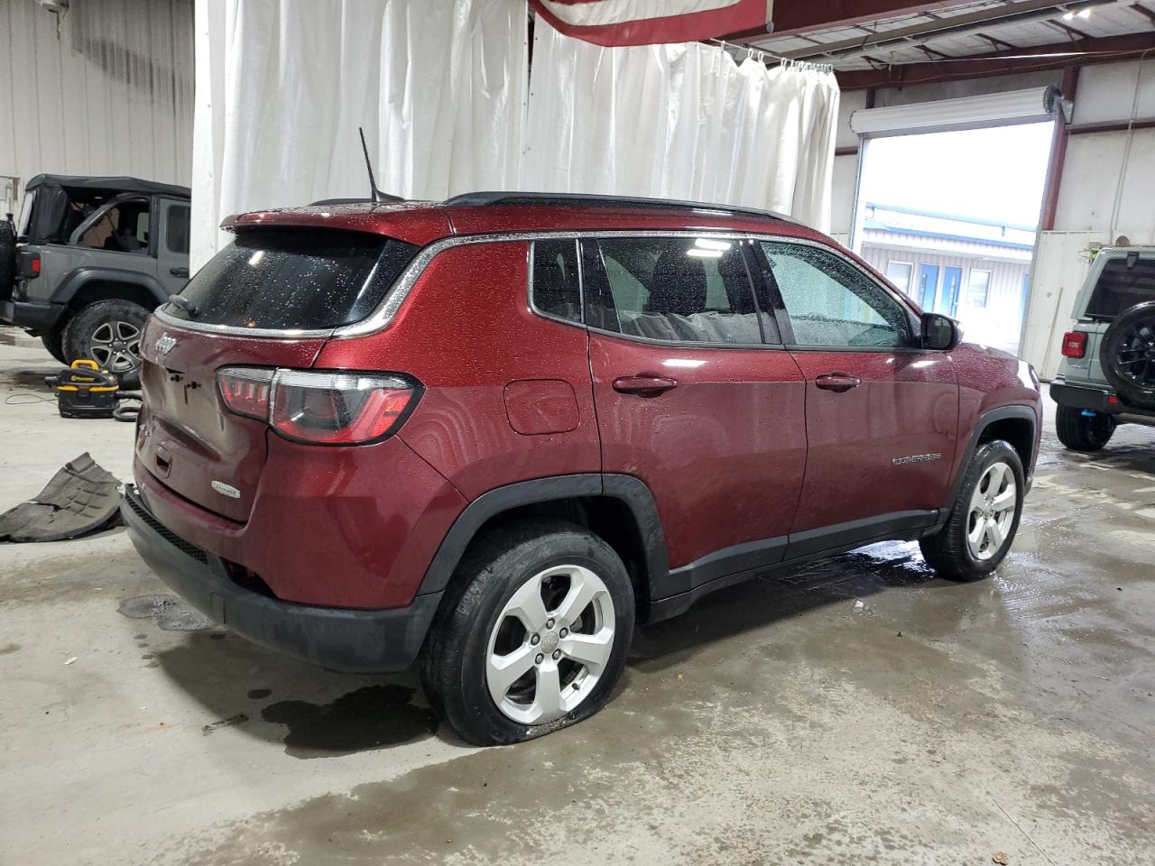 Photo 2 VIN: 3C4NJDBB1LT252405 - JEEP COMPASS 