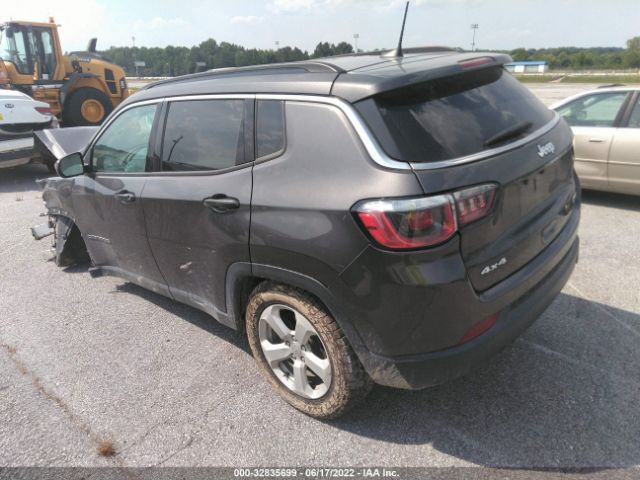 Photo 2 VIN: 3C4NJDBB2JT154724 - JEEP COMPASS 