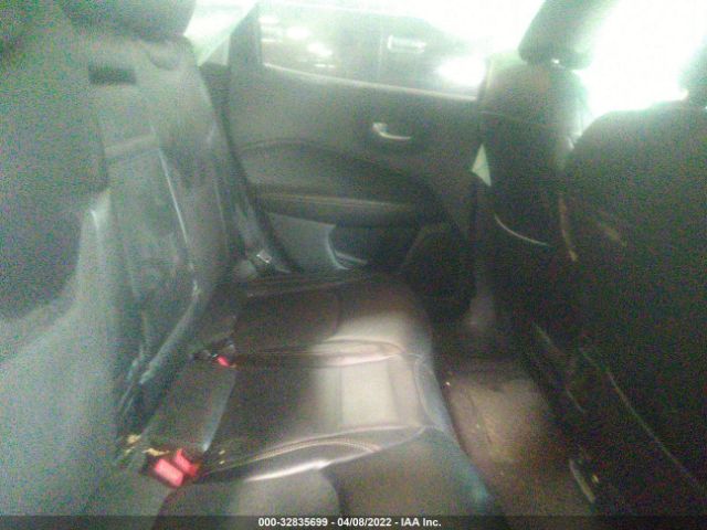 Photo 7 VIN: 3C4NJDBB2JT154724 - JEEP COMPASS 