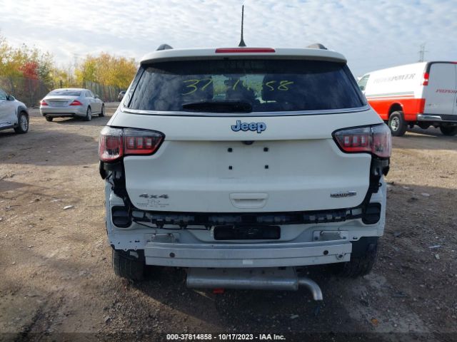 Photo 5 VIN: 3C4NJDBB2JT180756 - JEEP COMPASS 