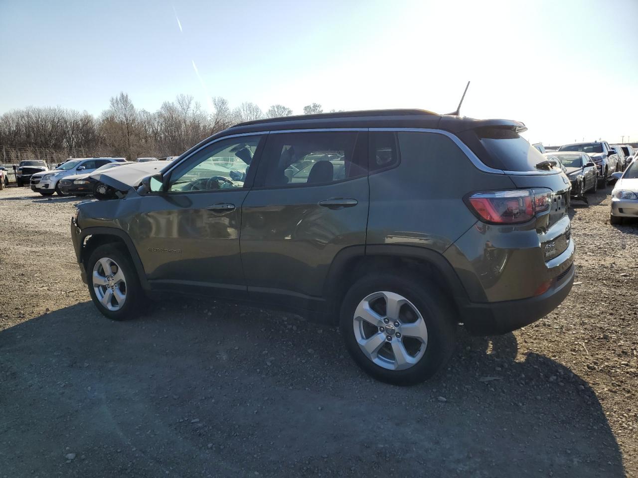 Photo 1 VIN: 3C4NJDBB2JT200469 - JEEP COMPASS 