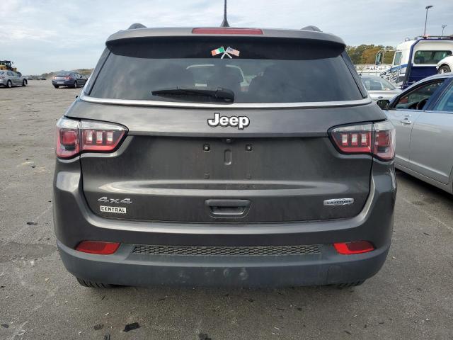 Photo 5 VIN: 3C4NJDBB2JT239563 - JEEP COMPASS 